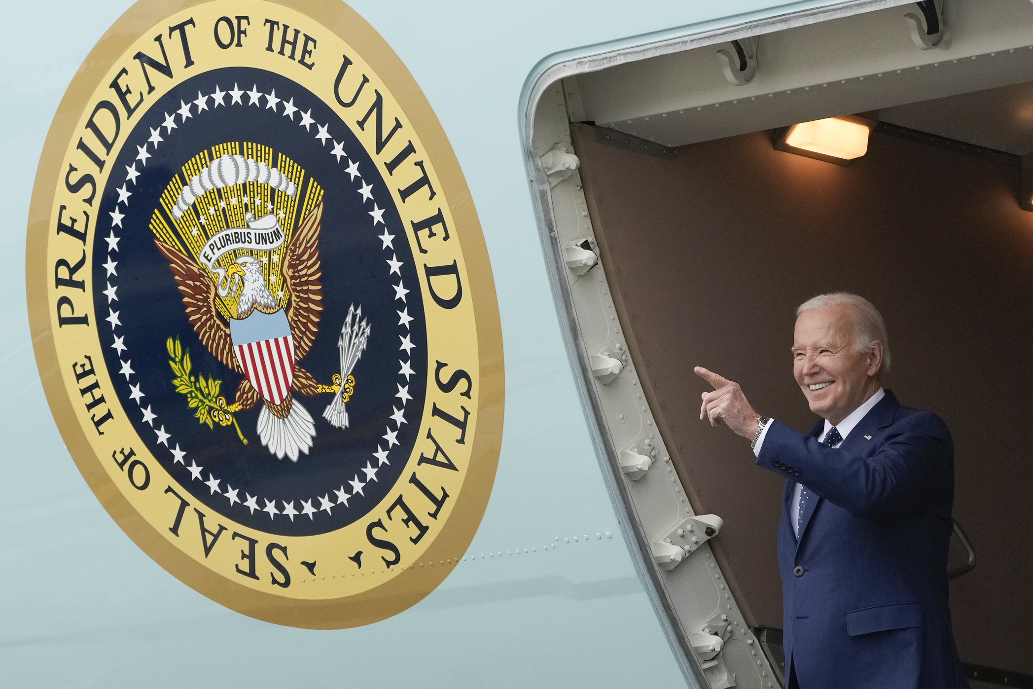Biden calls Putin ‘a crazy SOB’ and ridicules Trump at San Francisco fundraiser