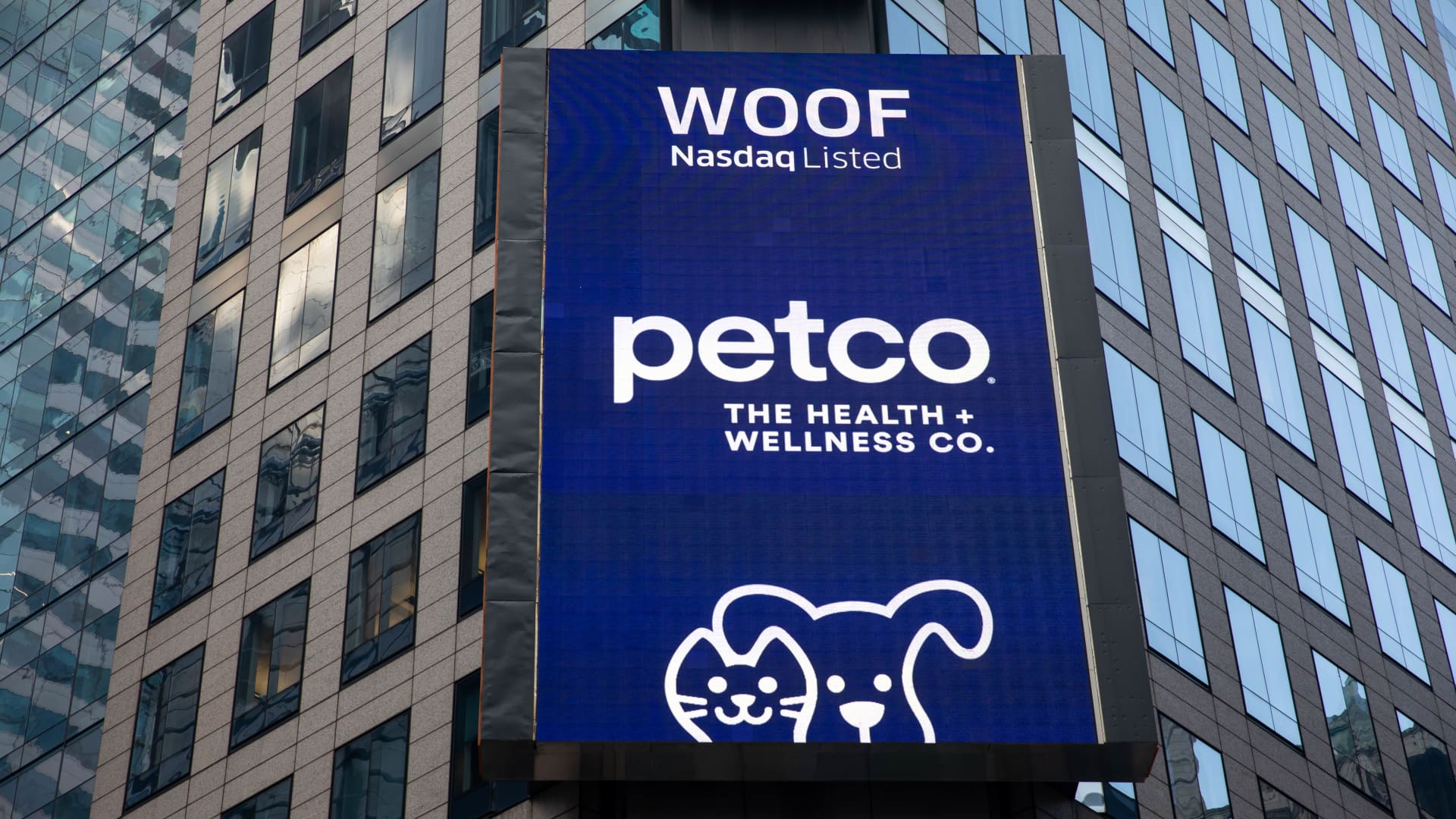Petco CEO Ron Coughlin steps down