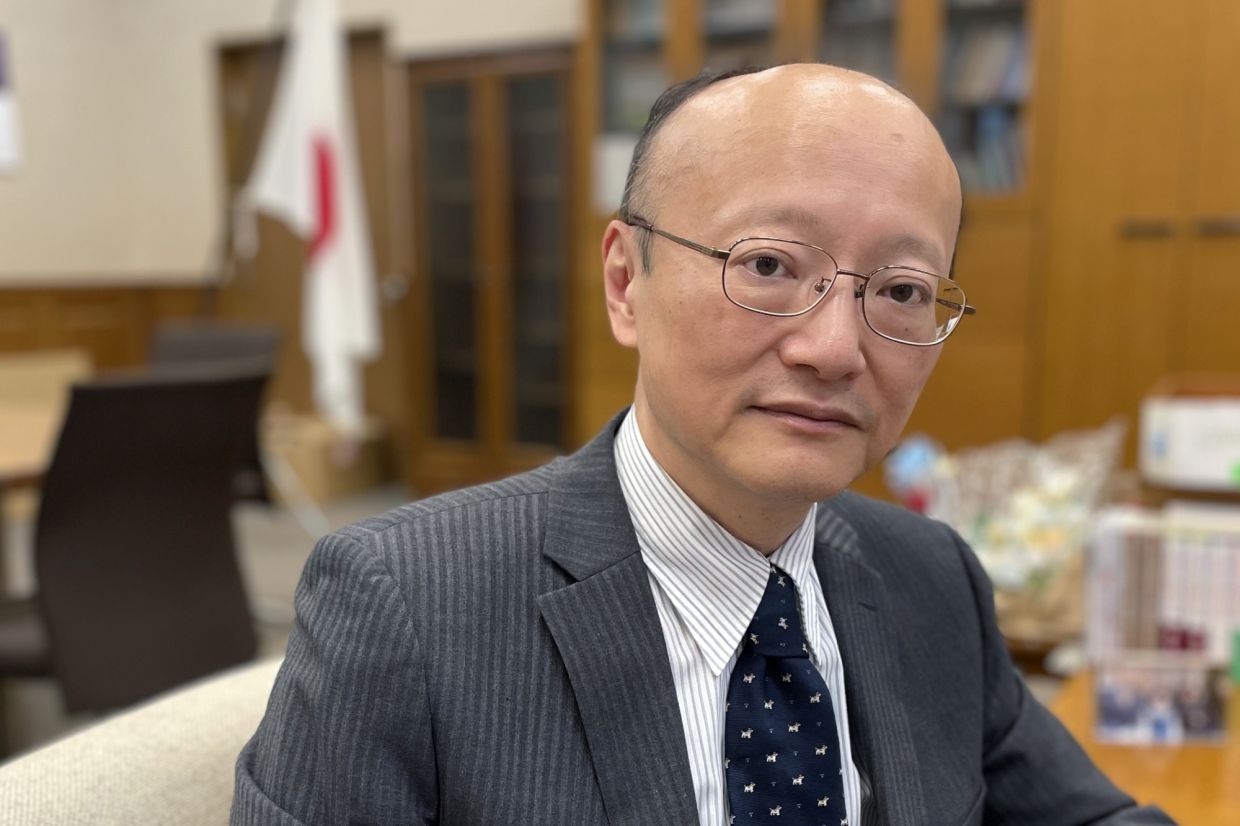 Forex chief calls yen’s slump unusual