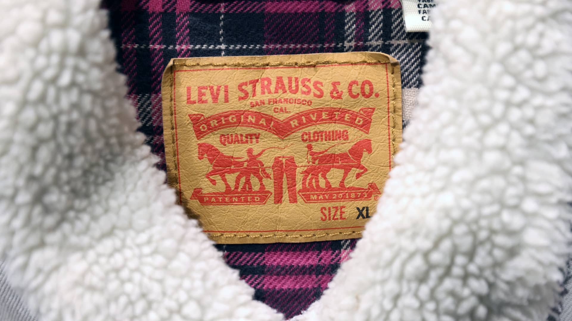 Shares of Levi Strauss surge 18% on Q1 2024 earnings