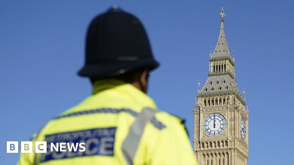 Met Police knew about Westminster ‘honeytrap’ messages last year