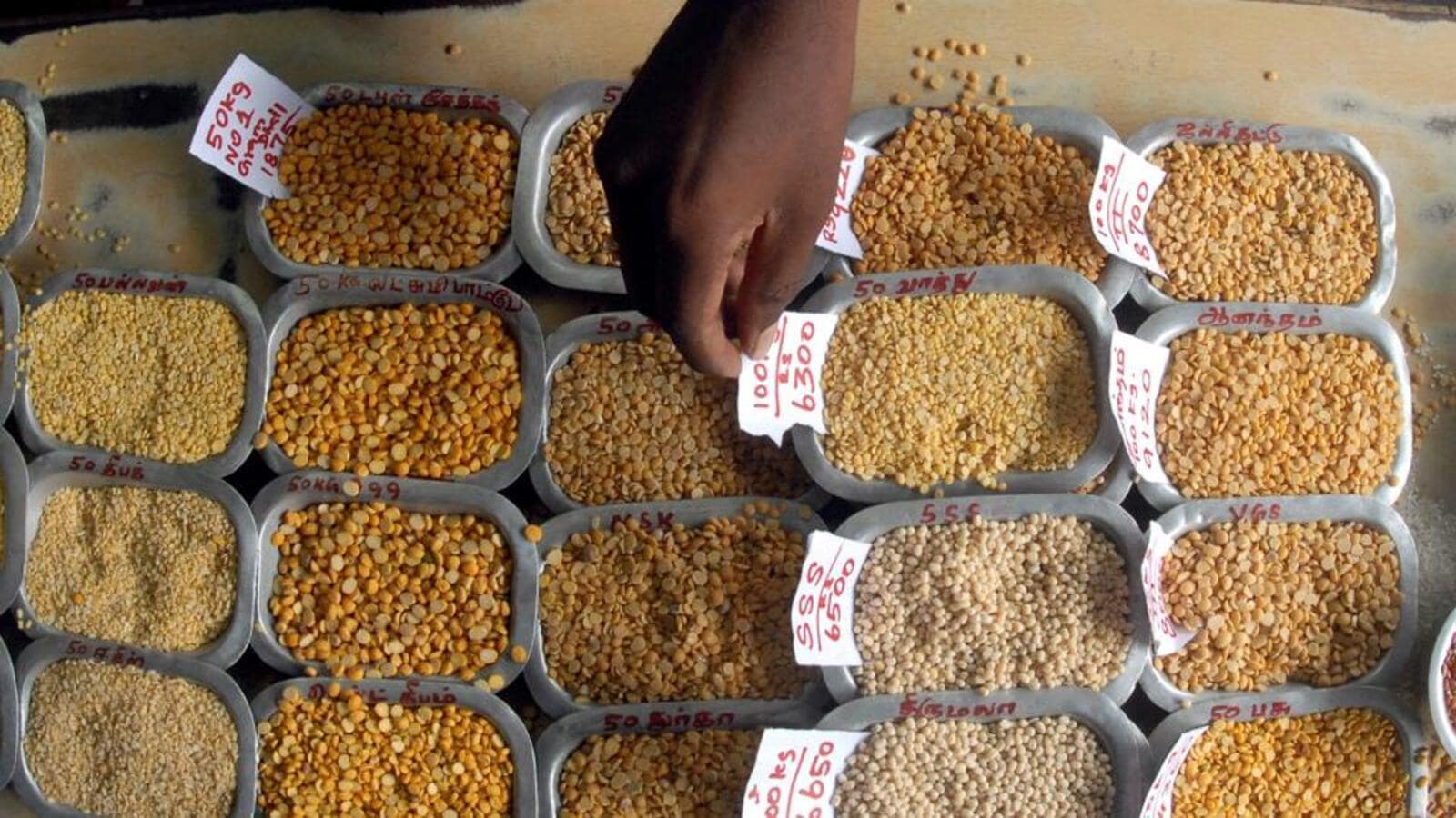 Govt asks traders to speed up pulses import from Myanmar using forex | Latest News India
