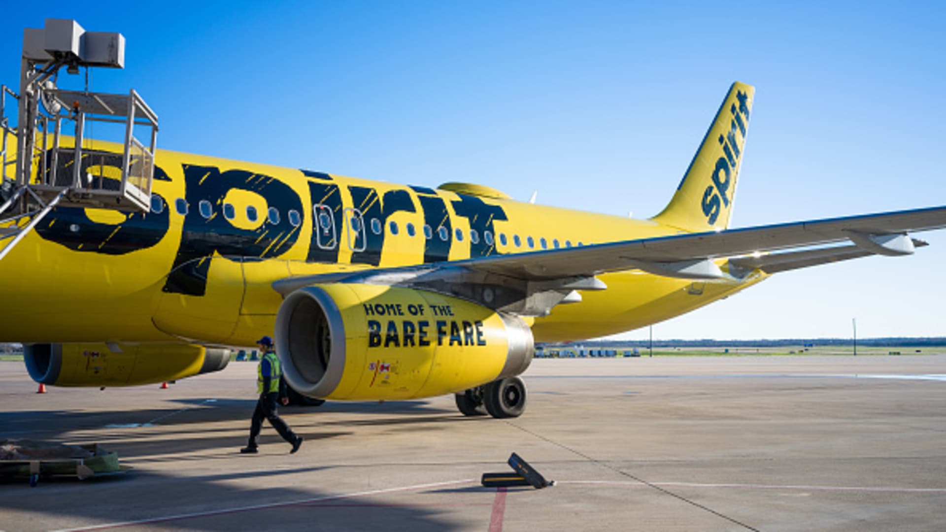 Spirit Airlines gets rid of change fees, joining Frontier