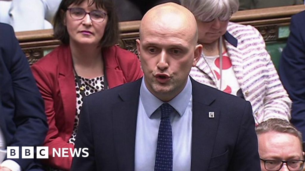 SNP calls on Sunak to end arms sale to Israel