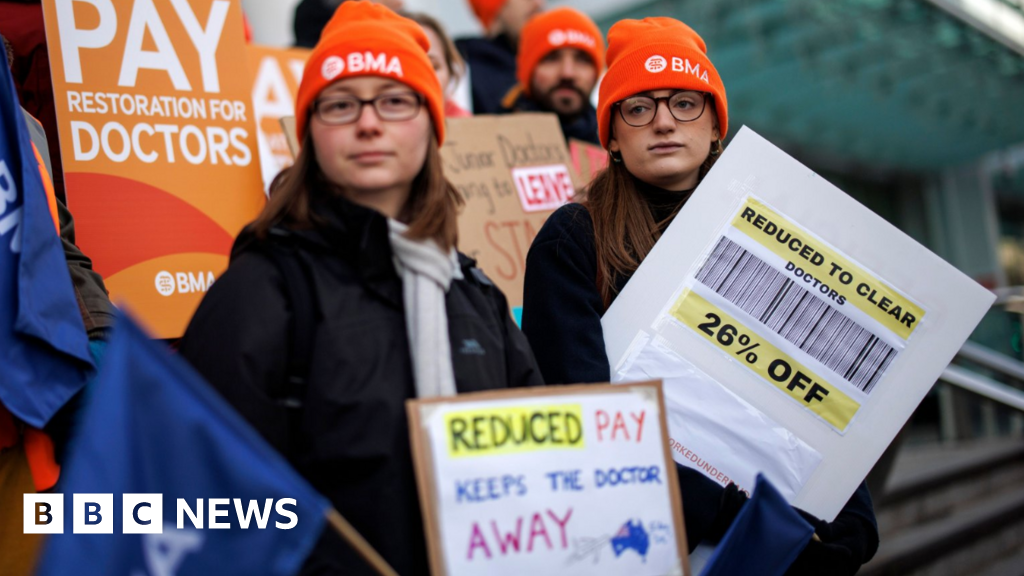 Junior doctors and government agree to talks