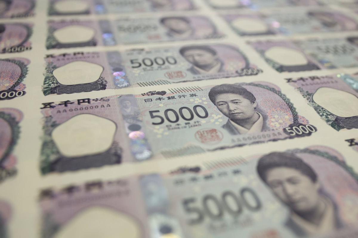 Yen’s Surge Stirs Talk That Japan Is in the FX Market Once Again