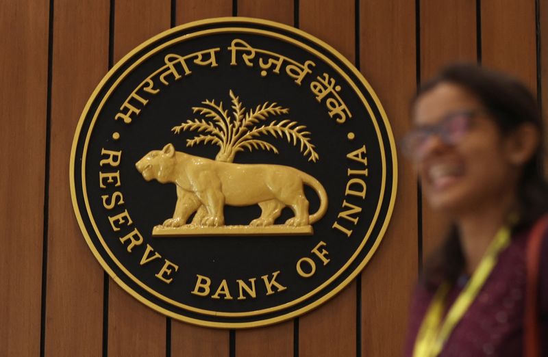 Indian cenbank’s FX strategy leans on NDF intervention to safeguard reserves, say sources