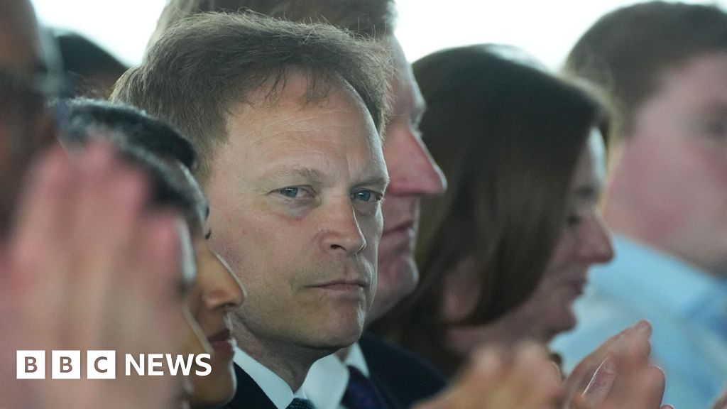 Why Grant Shapps is warning about a Labour ‘super-majority’