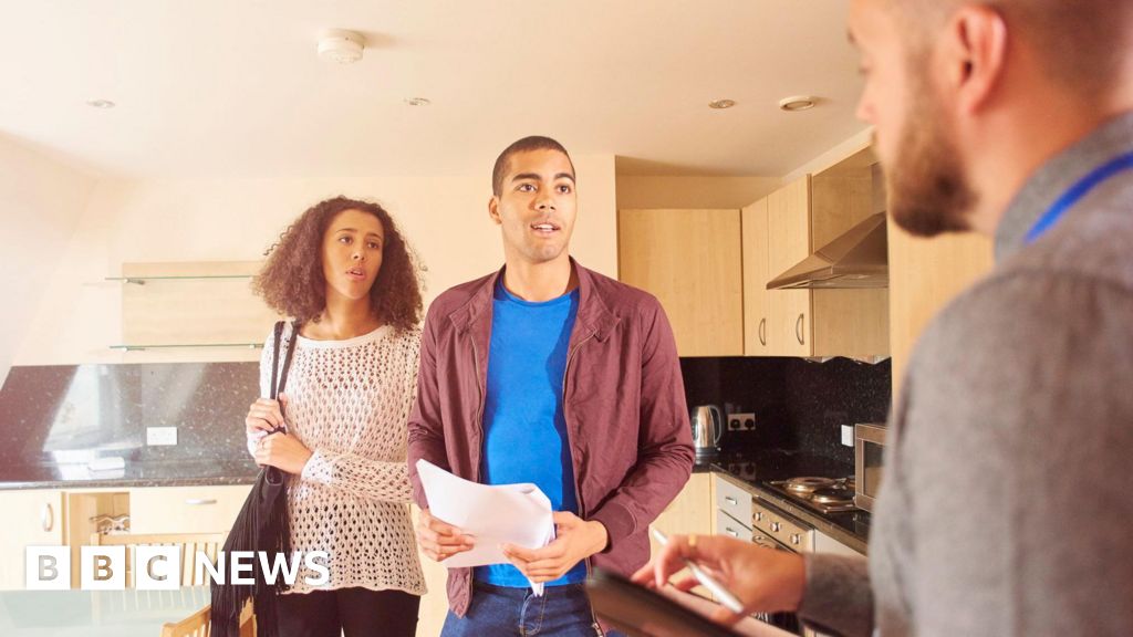 Labour would pass law to end renter ‘bidding wars’