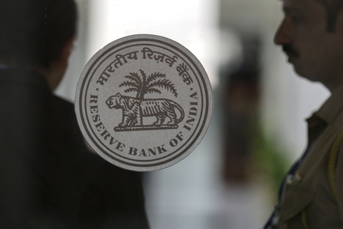 India Forex Reserves at Record High in Week After Bond Inclusion India Forex Reserves at Record High in Week After Bond Inclusion