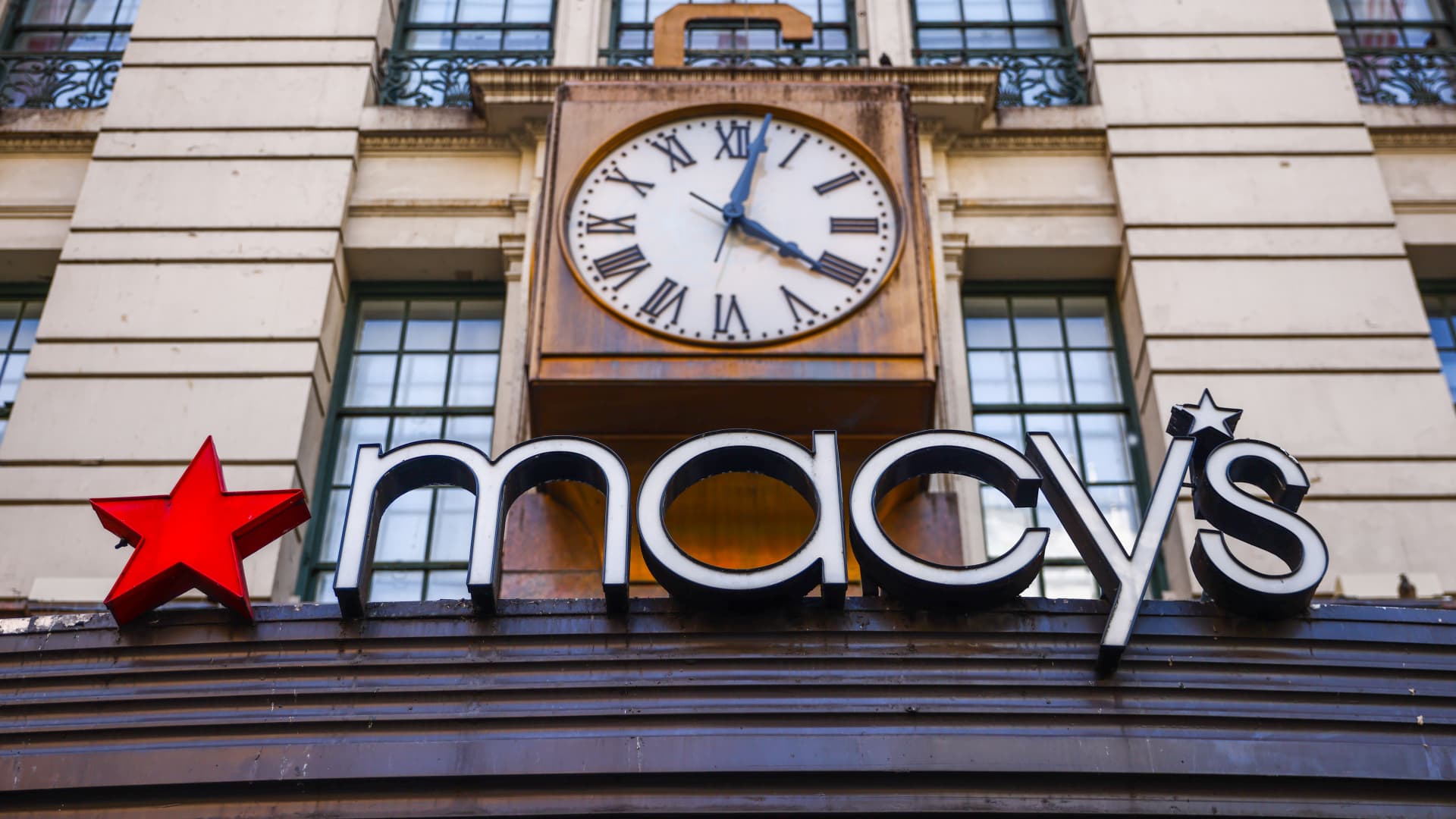 Macy’s (M) Q2 2024 earnings