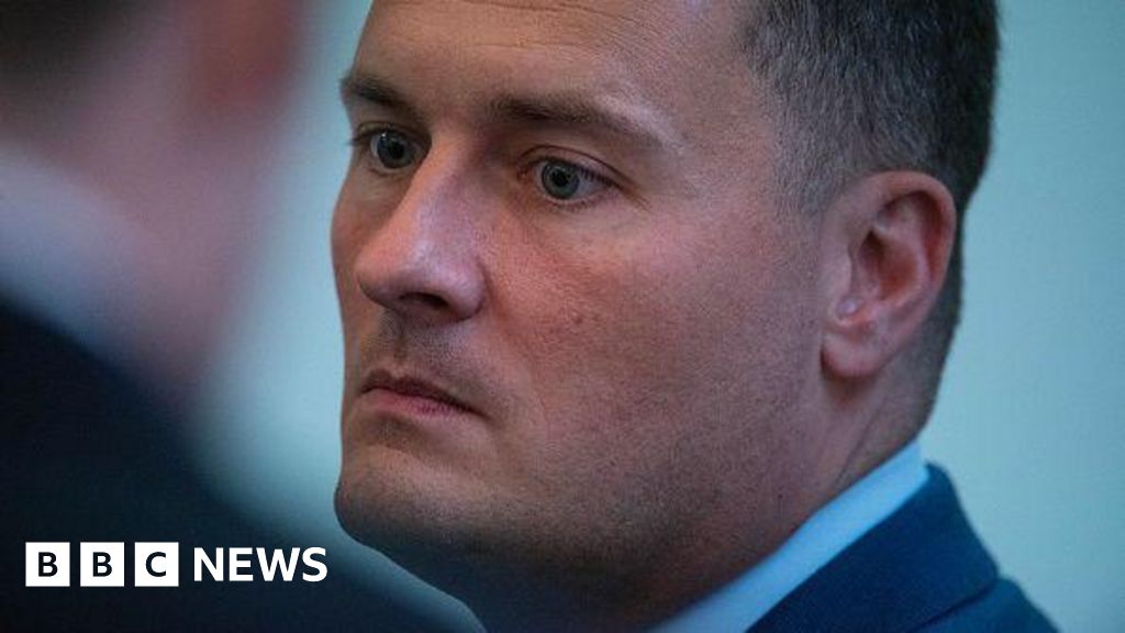 ‘Broken NHS’ message causing growing unease, health sources tell BBC