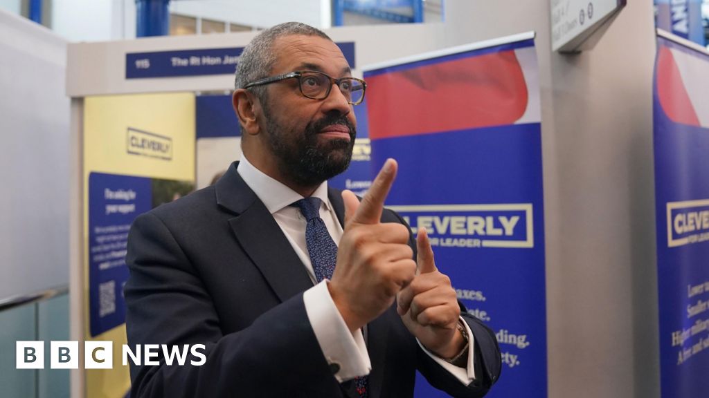 ‘Stop the boats’ slogan was error, James Cleverly tells Tory activists