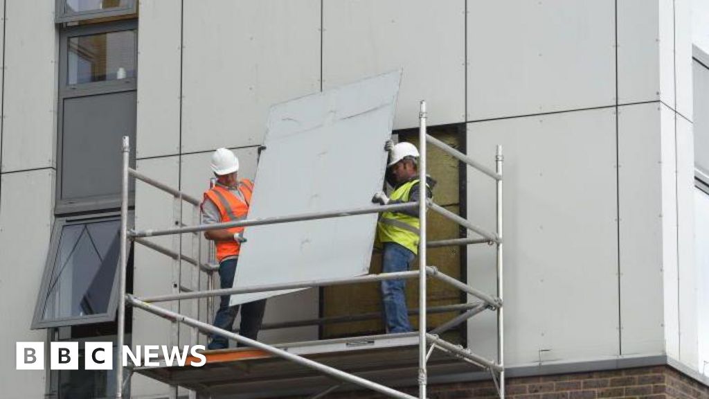 Government could miss cladding removal target date