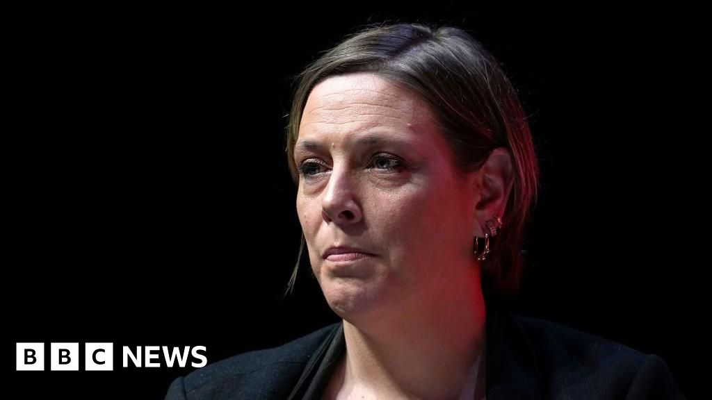 Jess Phillips investigated over missing declaration of interest deadline