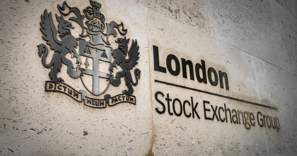 FTSE Continues Lower on Higher-than-Expected Pay Rises
