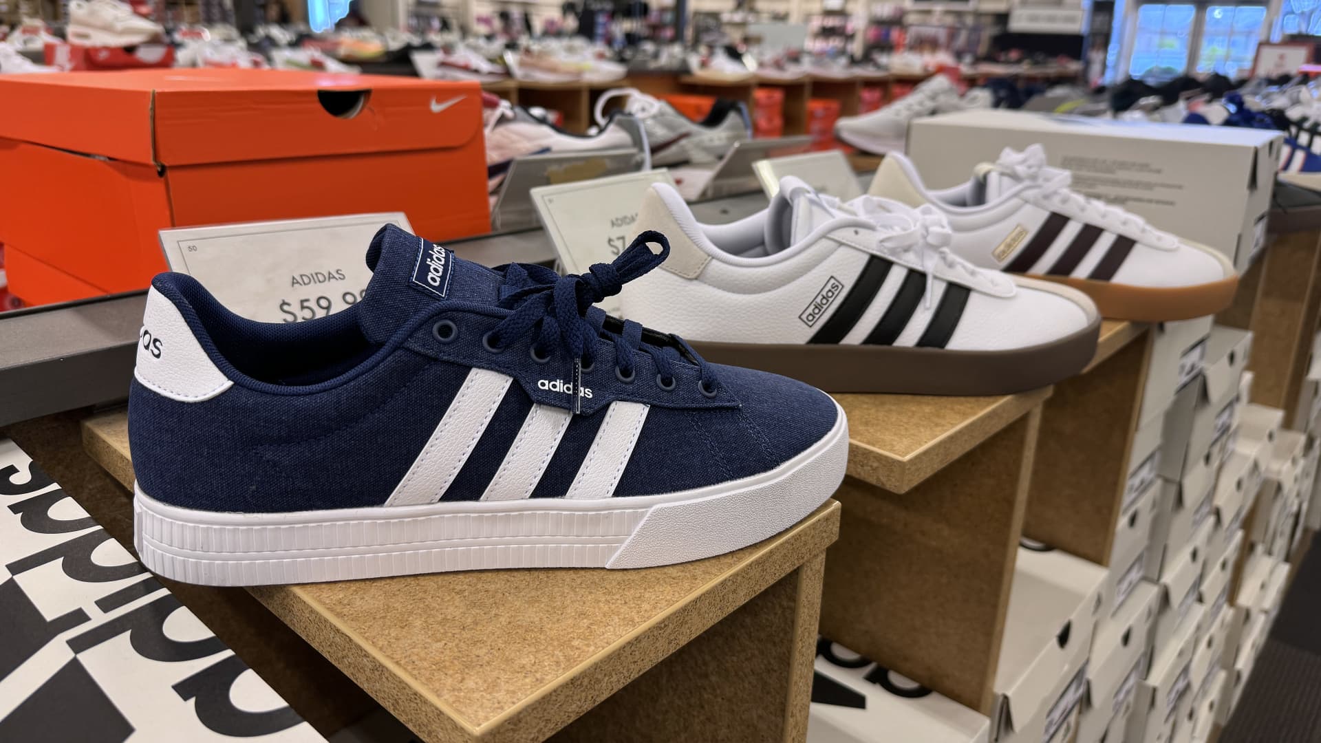 Adidas to cut up to 500 jobs