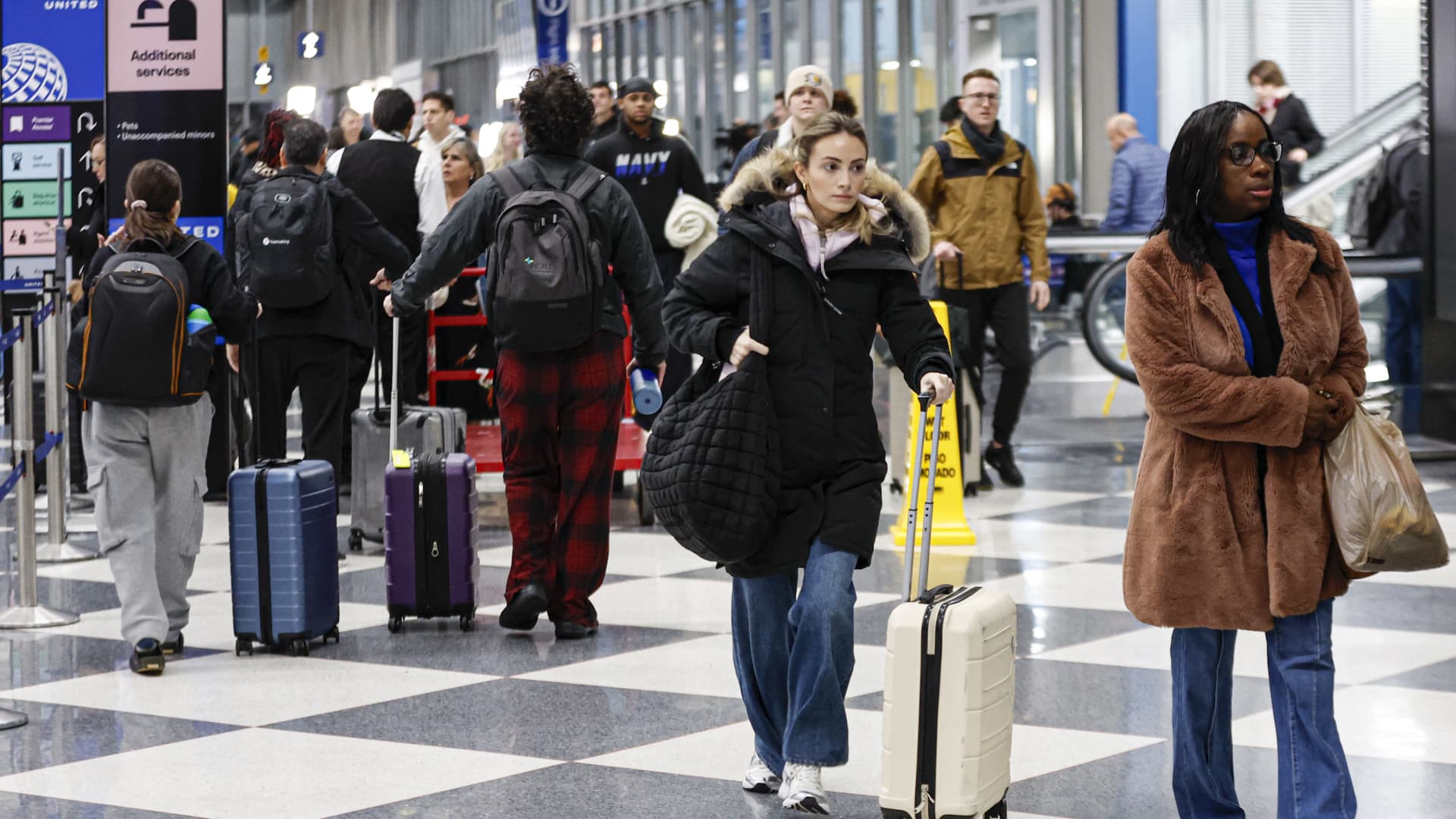Airlines flex pricing power, signaling higher fares in 2025