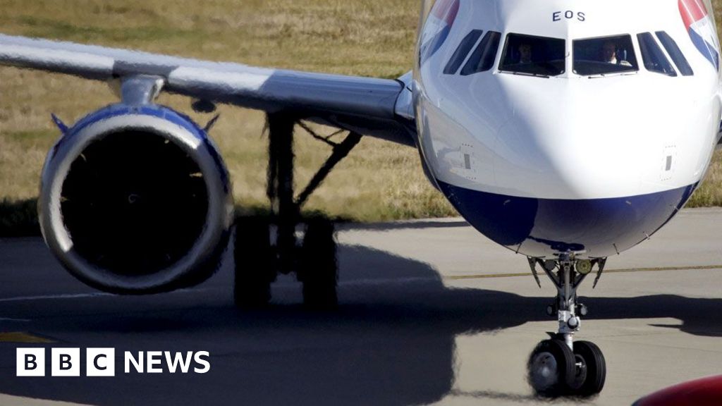 Will a third airport runway help UK growth?