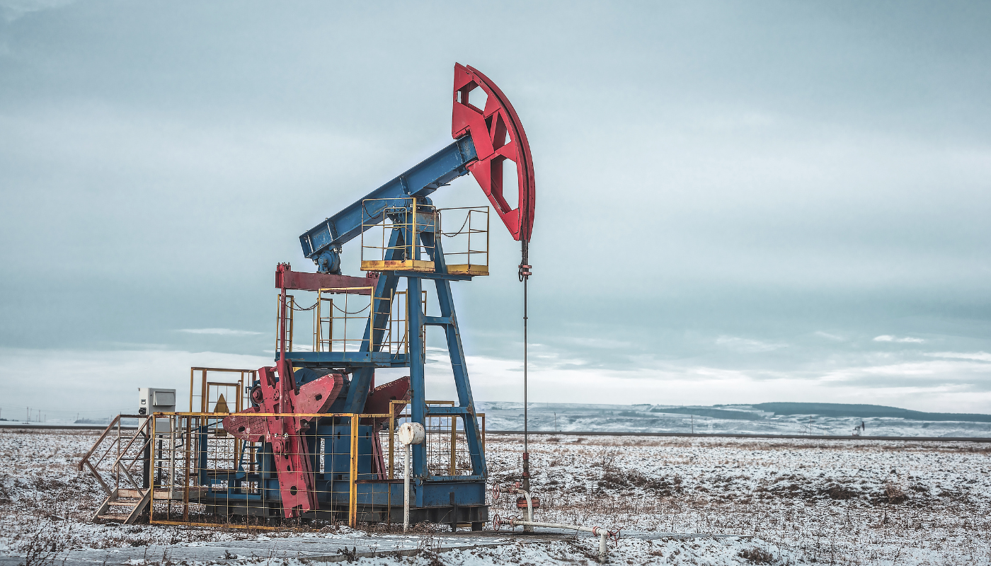 Oil Prices Slide Amid Trump’s Tariff Plans and Energy Policy Uncertainty