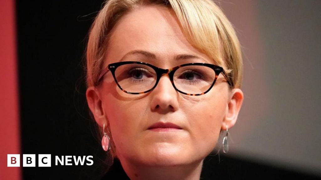 Labour readmits four MPs suspended for rebelling