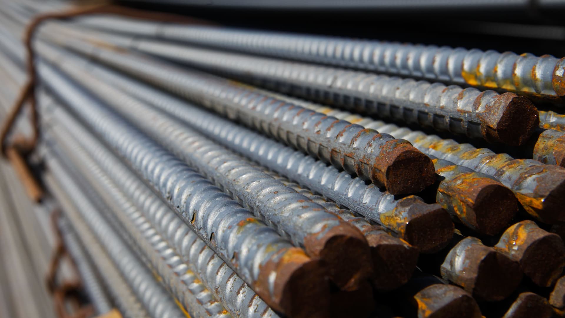 Steelmakers may benefit from Trump trade salvos, Wall Street says