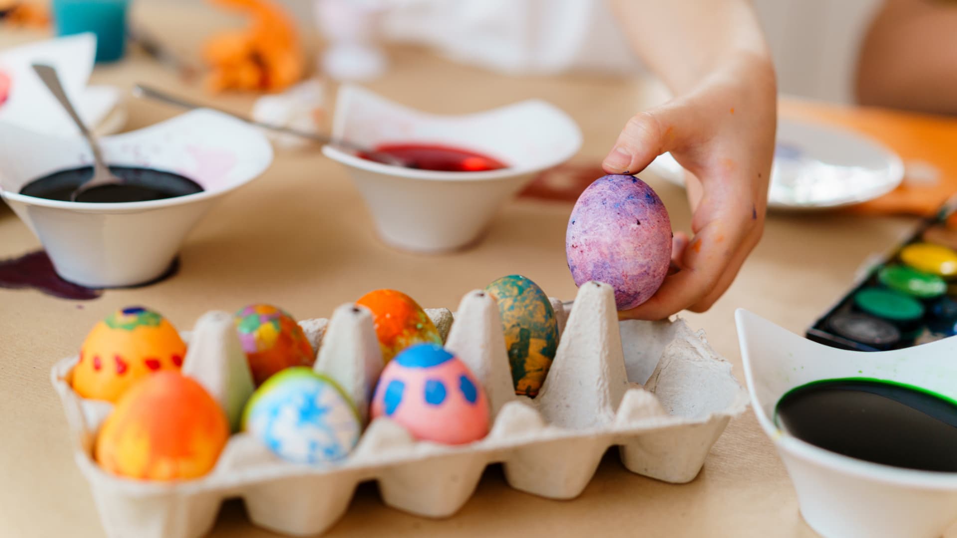 Egg prices threaten Easter dye kit sales