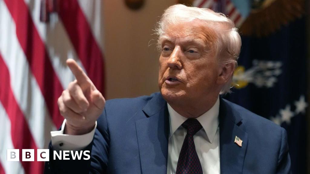 British carmakers meet government on Trump tariffs