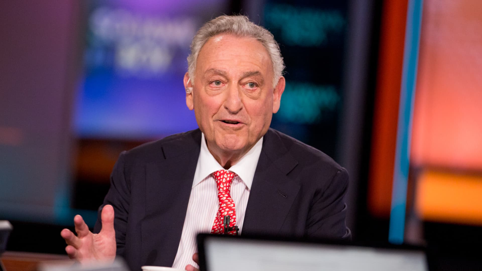 Former Citi CEO Sandy Weill launches new cancer research hub