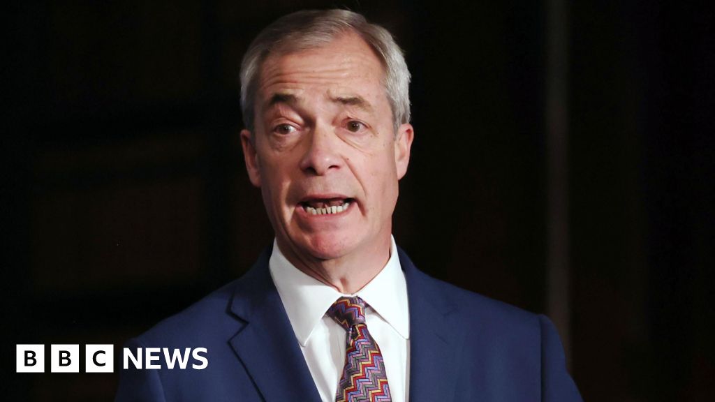 Leaked messages reveal Nigel Farage fury with Rupert Lowe