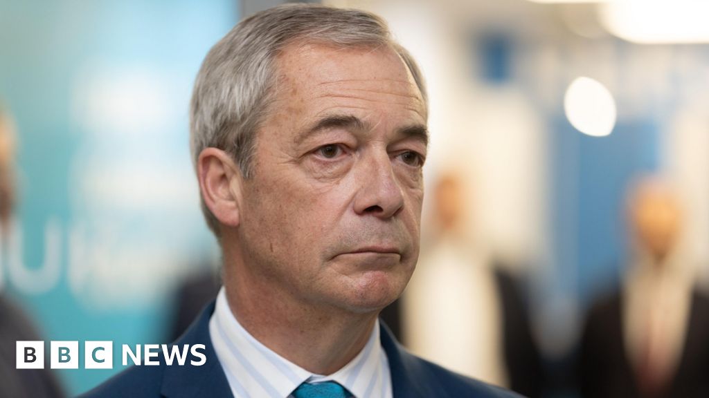 Farage and NatWest agree to settle row over bank account closure
