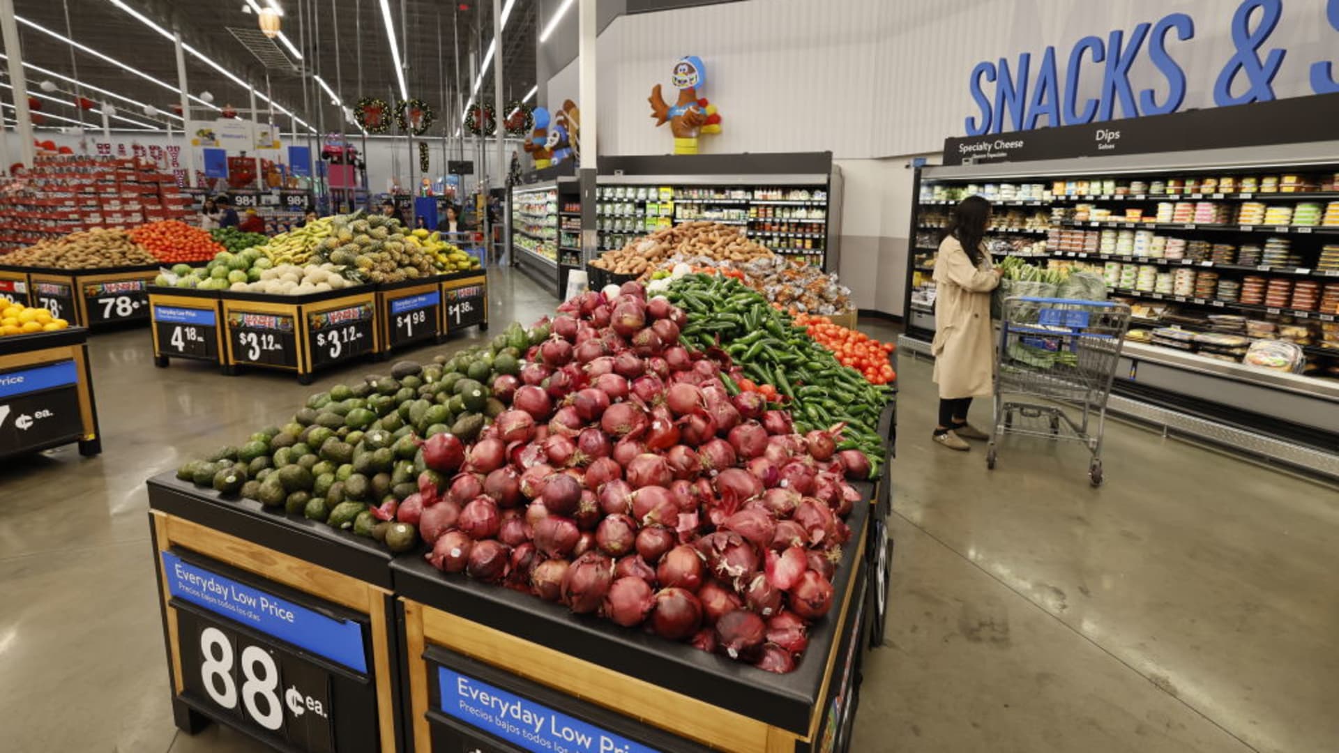 Proposed SNAP cuts could pressure low-income shoppers and retailers