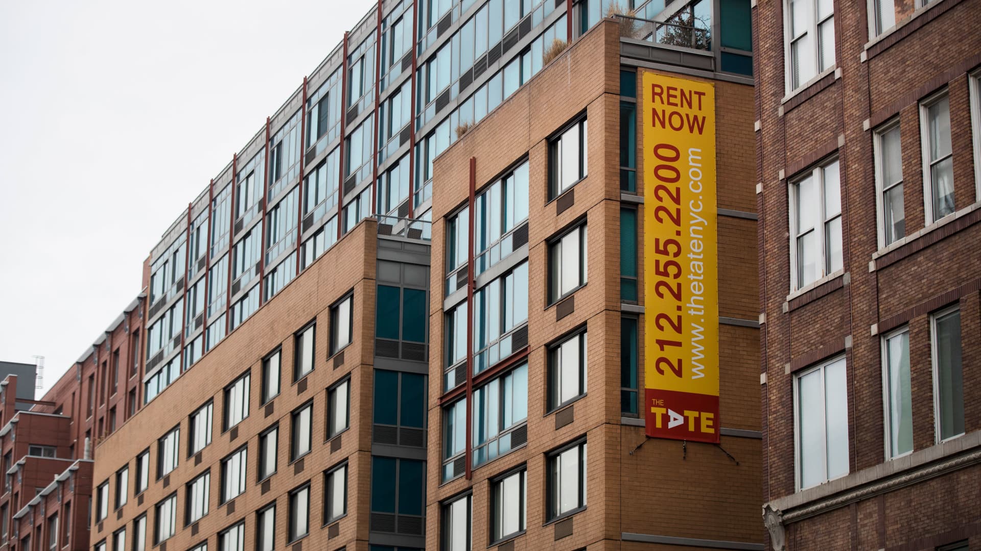 Something ‘striking’ is happening with apartment renters