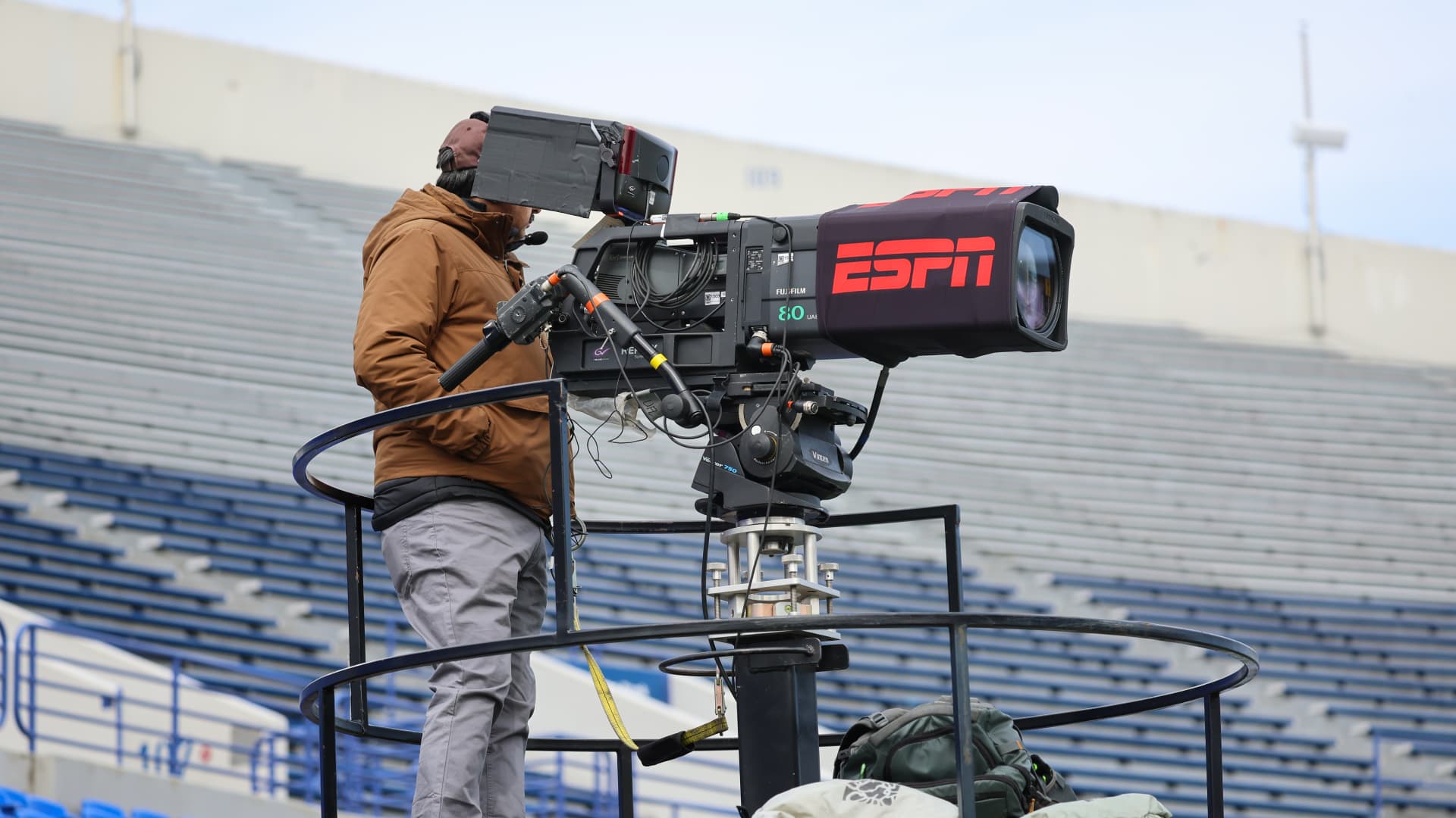 ESPN flagship streaming app to be named ‘ESPN,’ sources say