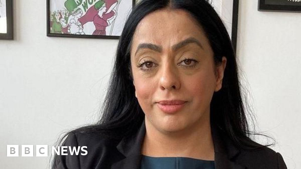 Oldham Council leader survives second attempt to oust her